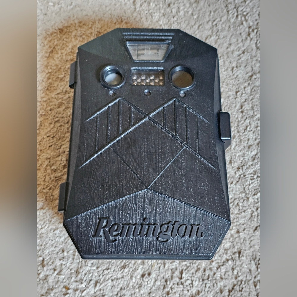 Remington Ghost Model DGx5.0 Digital Game Trail Camera Scouting Hunting Sporting